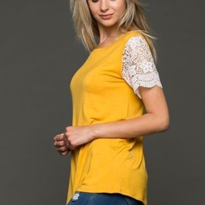 One left! The Callie Lace Sleeve Tee